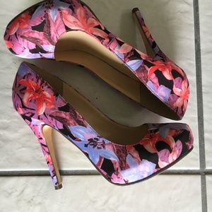 Michael Antonio Floral Heels